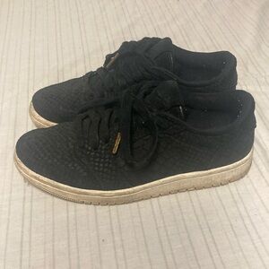 Nike Air Jordan 1 Retro Low NS Black Python (Women’s) size 7